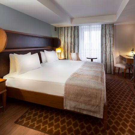 Titanic Comfort Sisli Istanbul Exterior photo